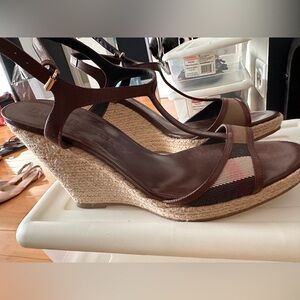 Brown Burberry wedges